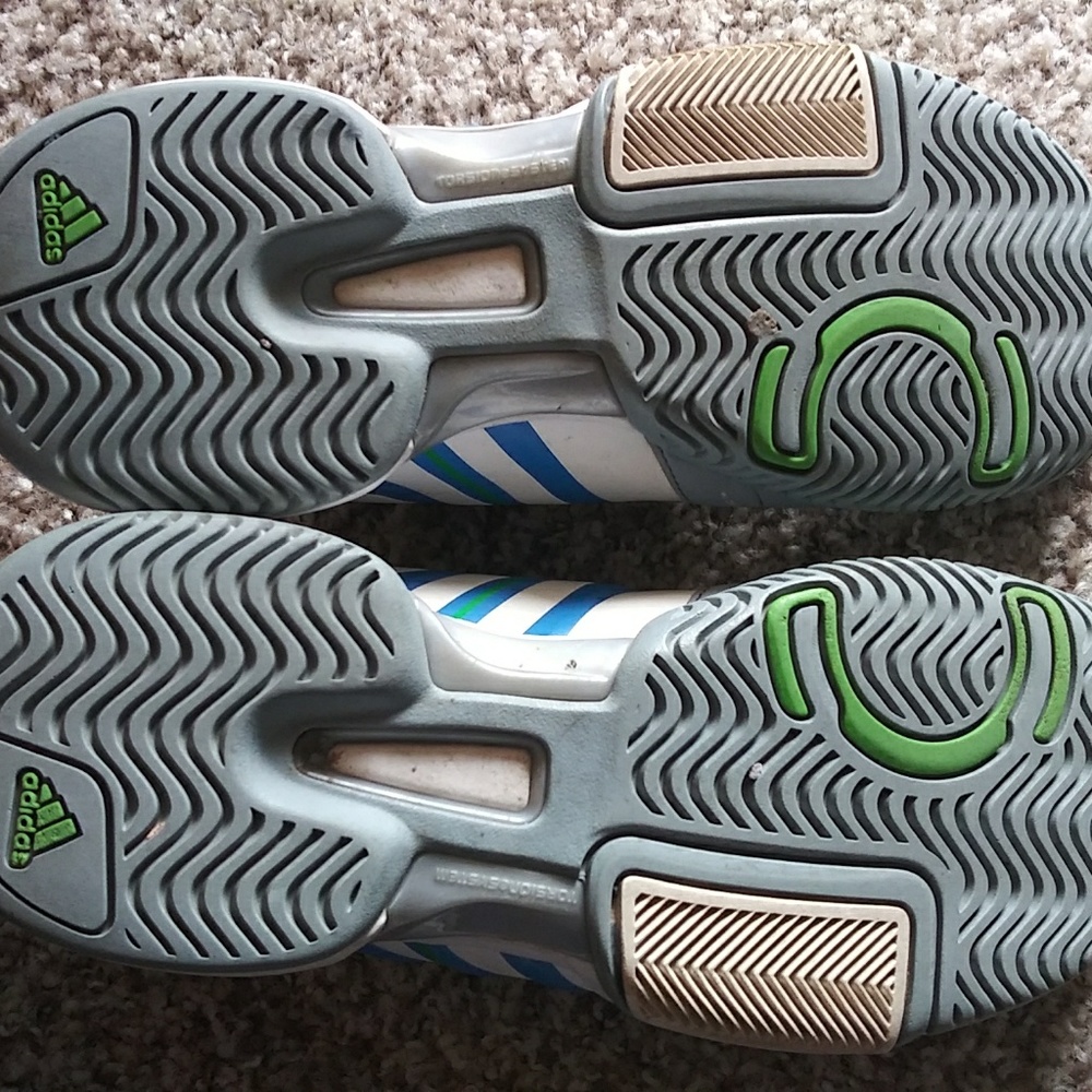Adidas tennis shoes